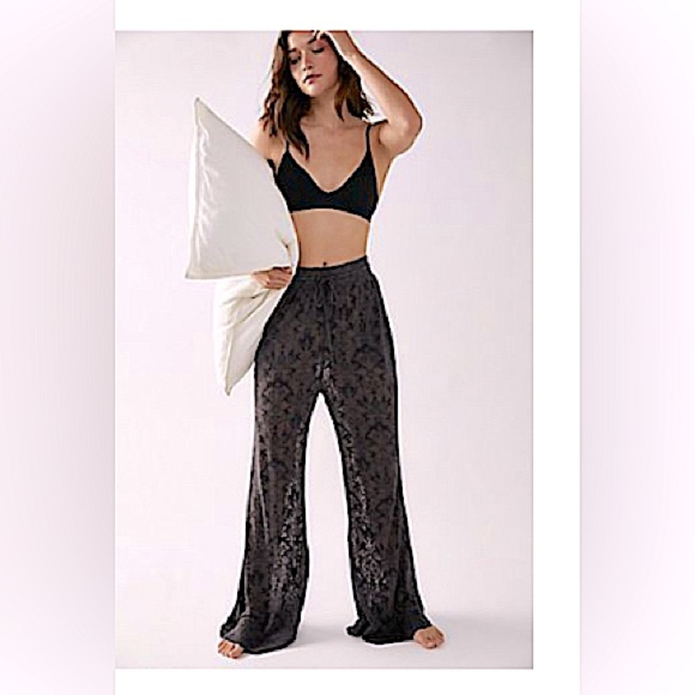 Free people we the free NWOT Intimately Yours